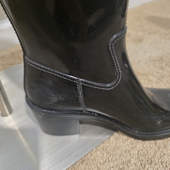 Gucci Glossy Black Women's Rain Boots - Picture 1 of 3